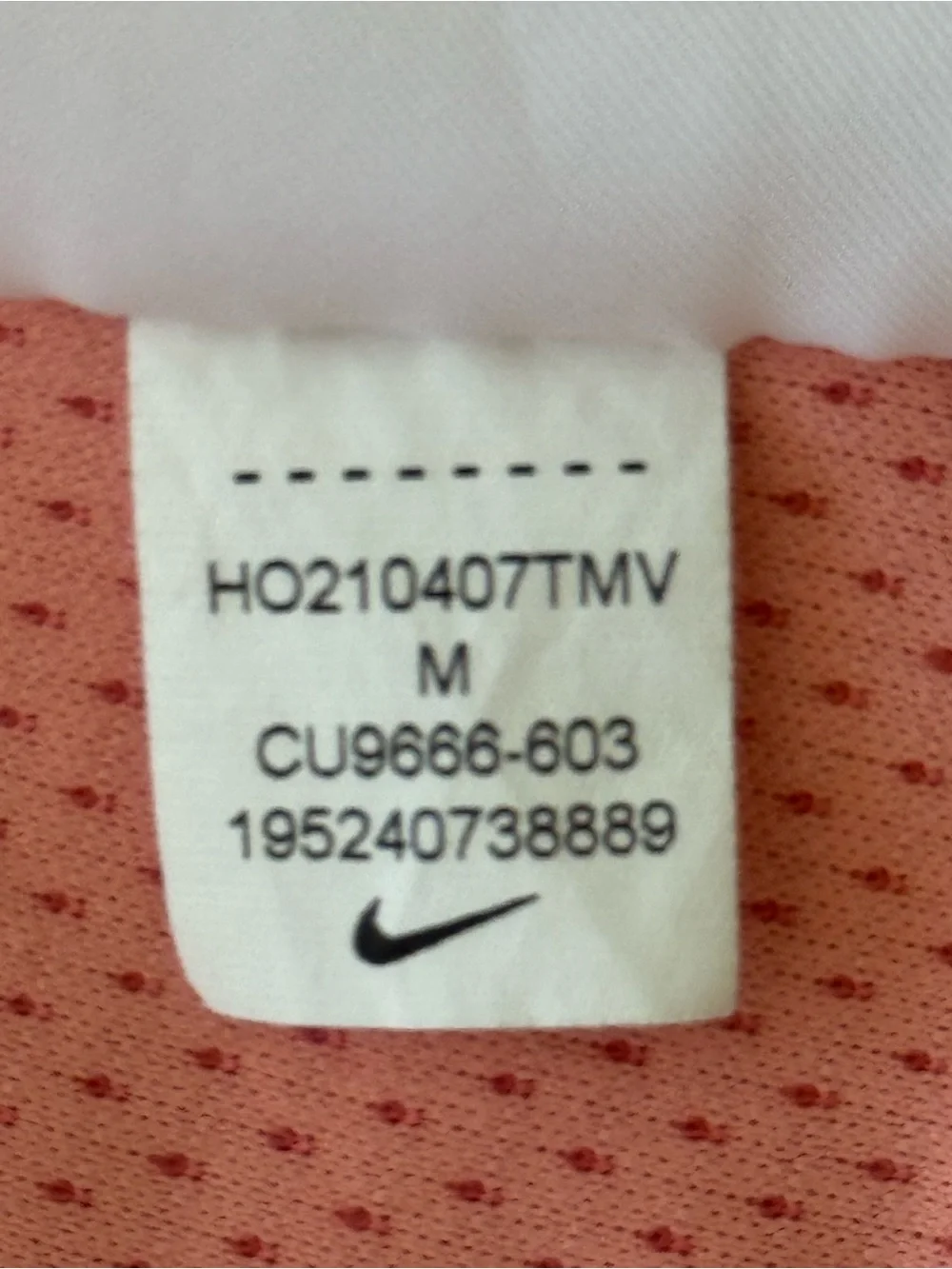 Nike Coral-Orange Half-Zip Performance Pullover size M (065)